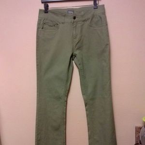 NWOT! Royal Robbin's Size 8 Pants